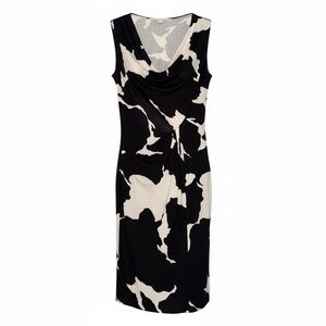 Diane von Furstenberg Size 4  100% Silk Dress Never Worn